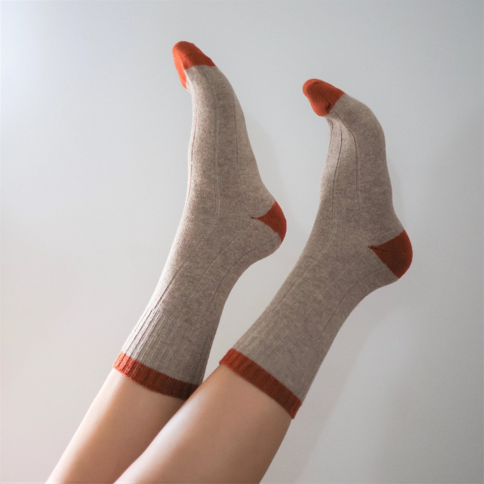 KLUE Womens Beige & Orange Merino Wool Socks